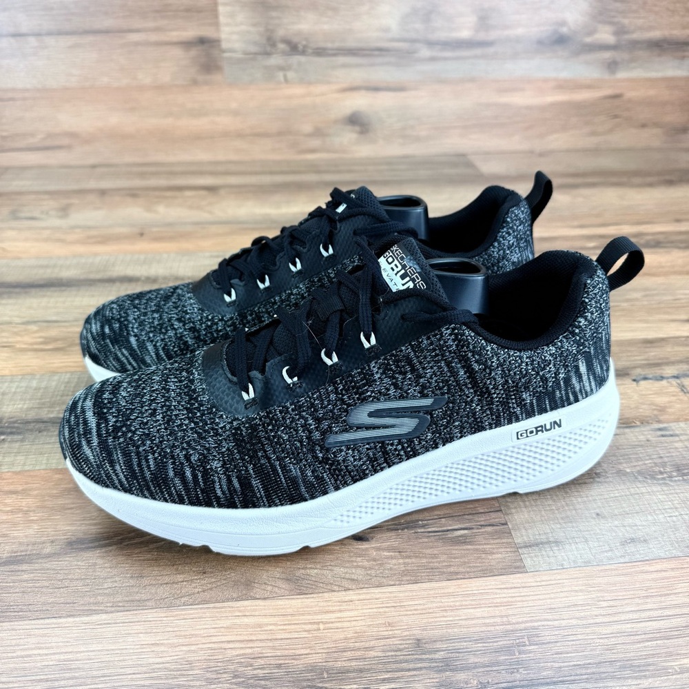 Skechers GOrun Mens Sneakers 10 Black/Gray Textile Athletic Running Shoes